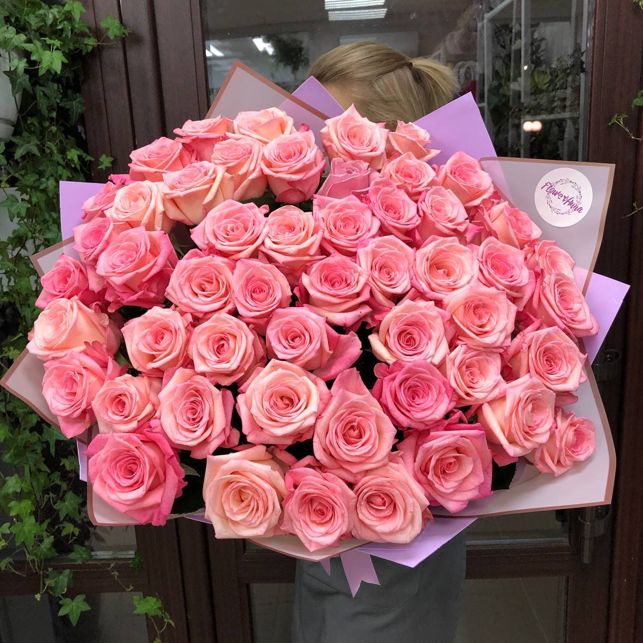 Букет из 51 розовой розы